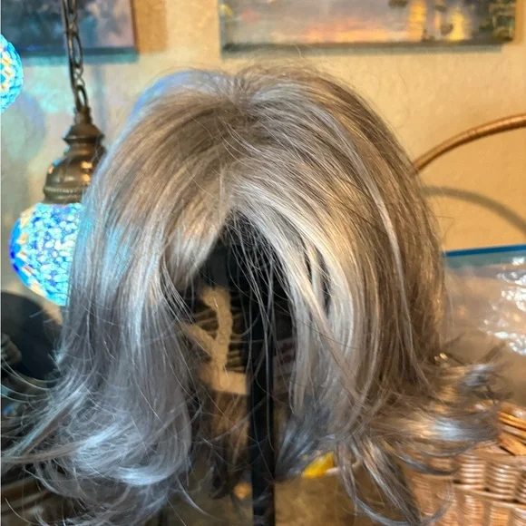 Godiva’s Secret Wigs Monroe style that is a Elegant Silver Gray Women's Wig. - Picture 2 of 3